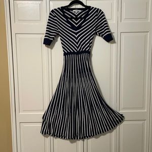 Boden Navy striped sweater dress -flattering 4R in all natural fibers